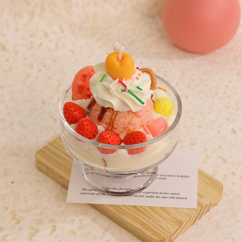 Strawberry Sundae Dream Scented Candle